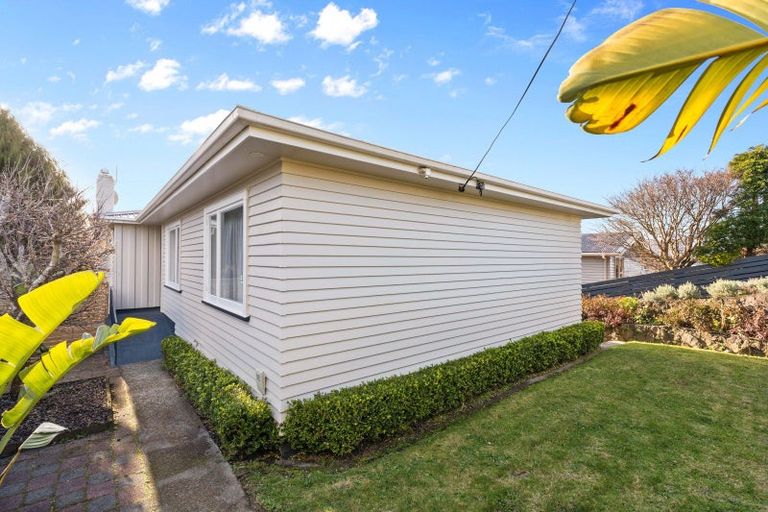 Photo of property in 22 Penrith Street, Westown, New Plymouth, 4310