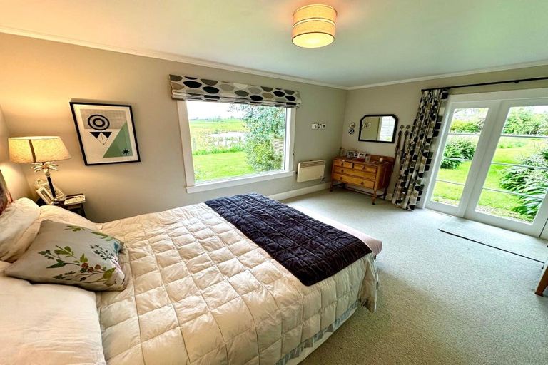Photo of property in 39 Pickwick Road, Otamatea, Whanganui, 4571