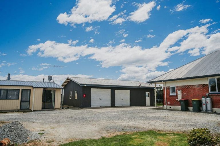 Photo of property in 18 Johnson Street, Milton, 9220