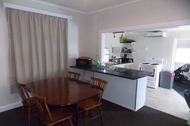 Photo of property in 147 Church Street, West End, Palmerston North, 4412