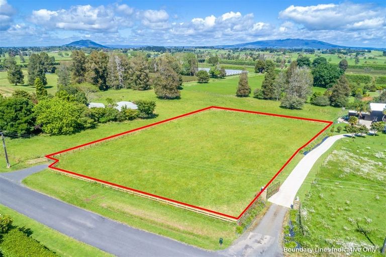 Photo of property in 17 Muir Road, Karaka, Papakura, 2580