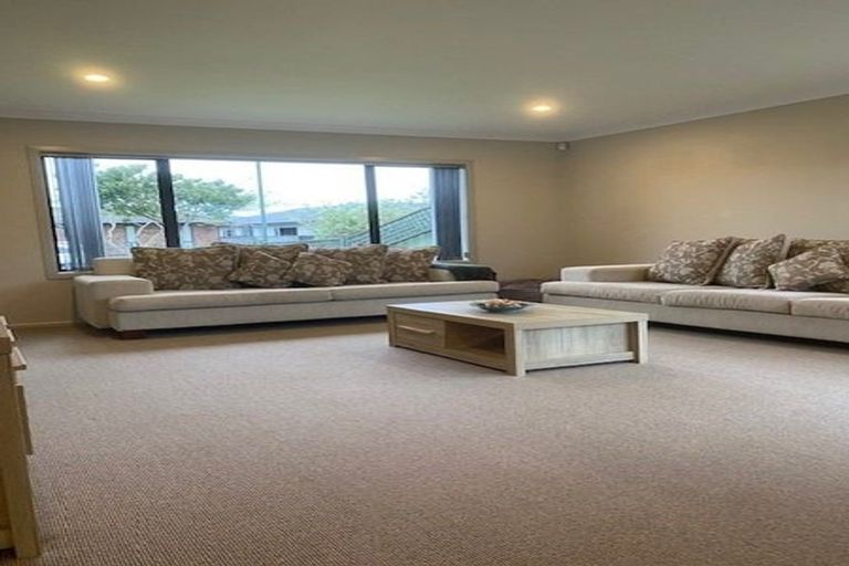 Photo of property in 15 Delta Mews Place, Clive, 4102