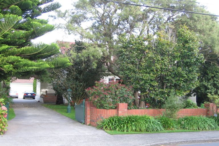 Photo of property in 23 Troon Crescent, Boulcott, Lower Hutt, 5010