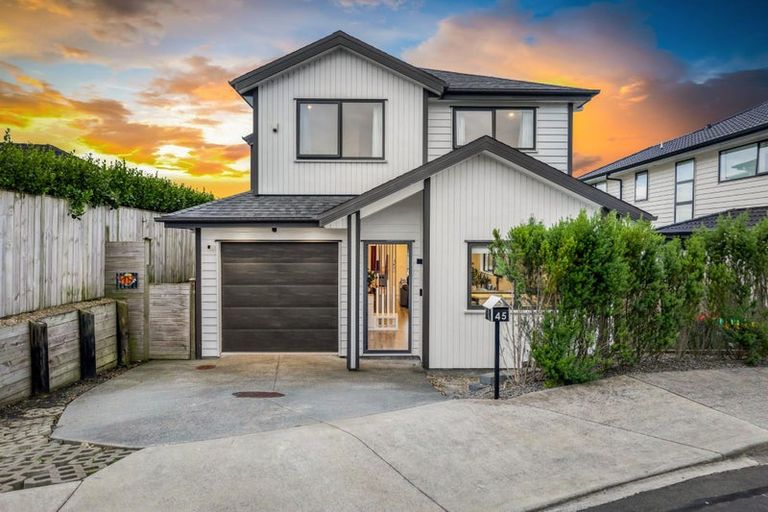 Photo of property in 45 Baumea Rise, Massey, Auckland, 0614