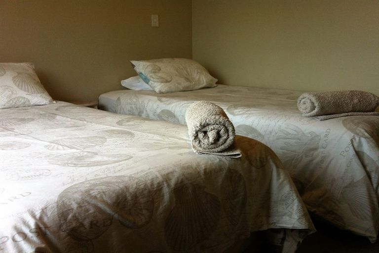 Photo of property in 1a Breadalbane Road, Havelock North, 4130