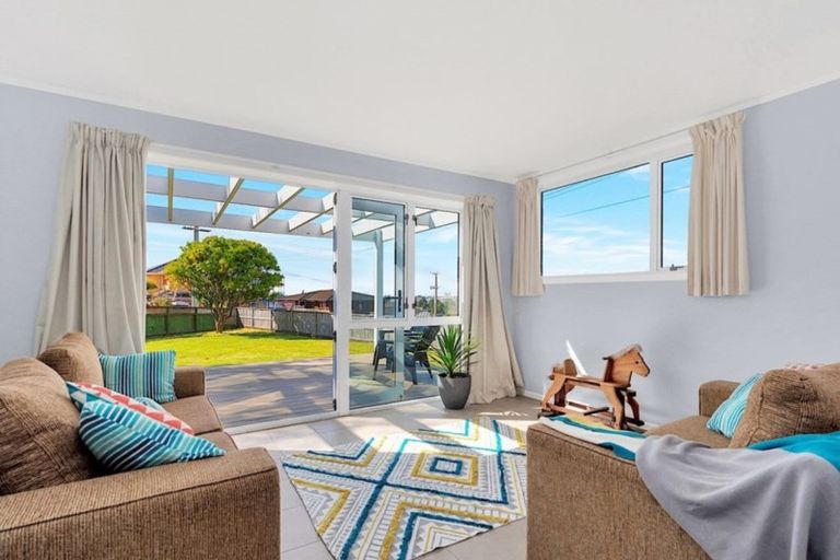 Photo of property in 1 Lemon Grove Avenue, Otumoetai, Tauranga, 3110