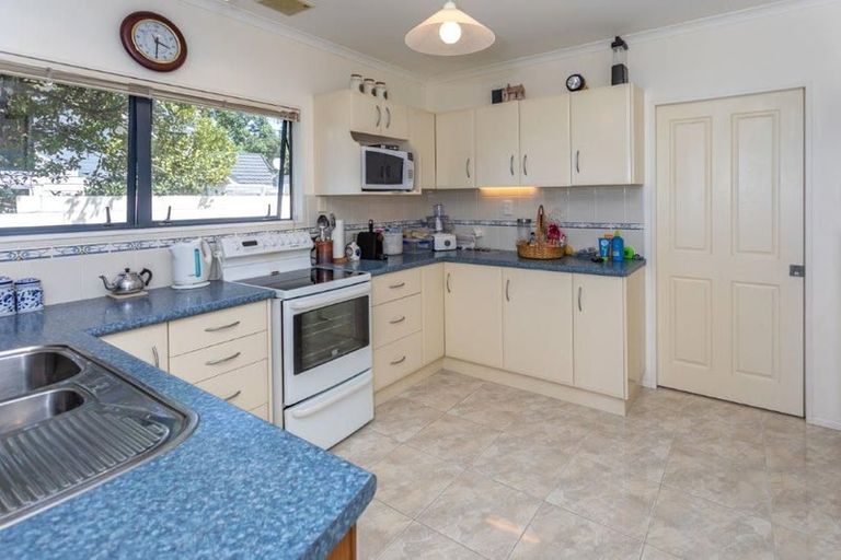 Photo of property in 9 Courtney Place, Pauanui, Hikuai, 3579