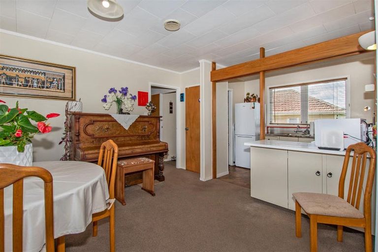 Photo of property in 23 Sherwood Road, Onerahi, Whangarei, 0110
