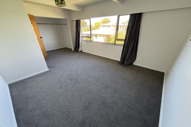 Photo of property in 6 Somerset Place, Taradale, Napier, 4112