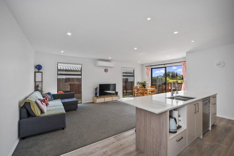 Photo of property in 5 Amelia Way, Pyes Pa, Tauranga, 3112