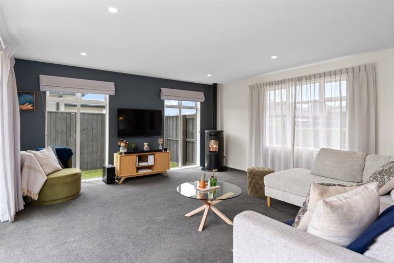 Photo of property in 16 Durells Crescent, Kaiapoi, 7630