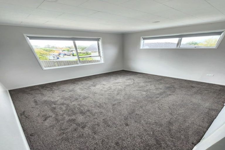 Photo of property in 8 Pulman Place, Clover Park, Auckland, 2019