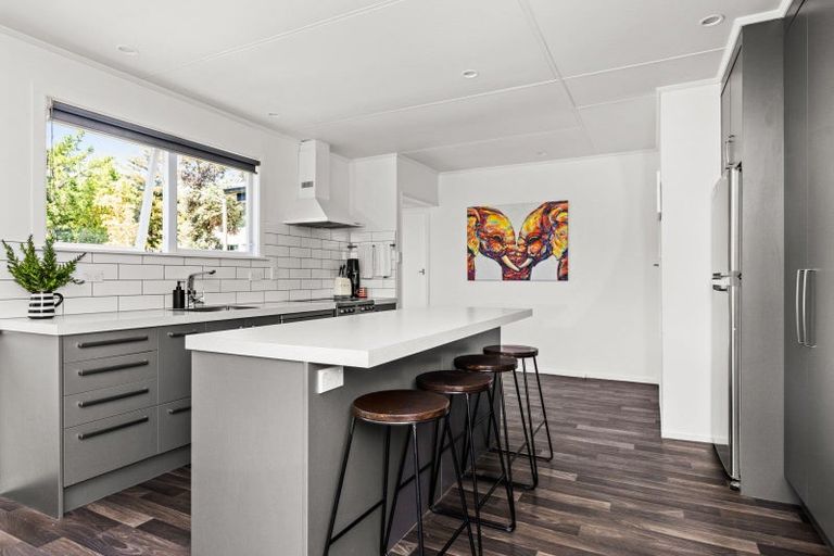 Photo of property in 20 Tokomaru Drive, Havelock North, 4130