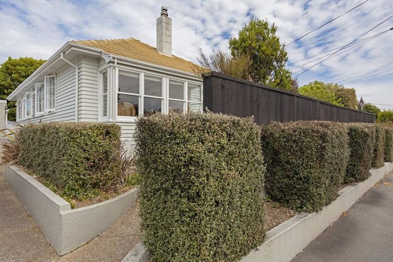 Photo of property in 61 Tamar Street, South Hill, Oamaru, 9400