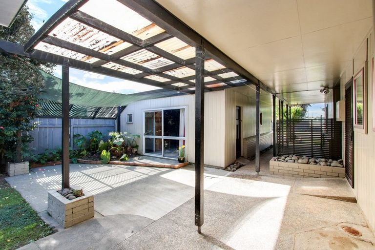 Photo of property in 8 Sutherland Street, Tamatea, Napier, 4112