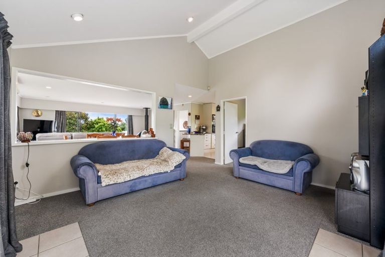 Photo of property in 27 Sturm Avenue, Massey, Auckland, 0614
