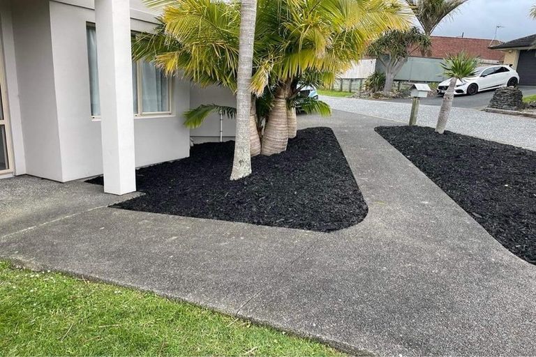 Photo of property in 24 George Deane Place, Greenhithe, Auckland, 0632