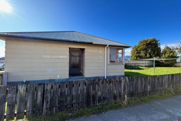 Photo of property in 44-46 Fonblanque Street, Westport, 7825