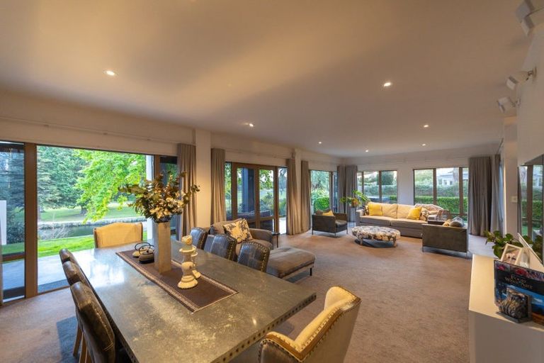 Photo of property in 15 Pastoral Lane, Hokowhitu, Palmerston North, 4410