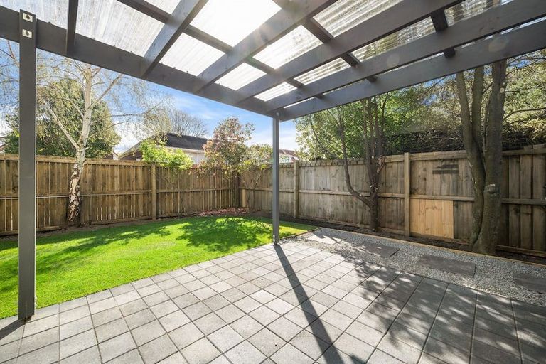 Photo of property in 3/21 Alexandra Street, Richmond, Christchurch, 8013