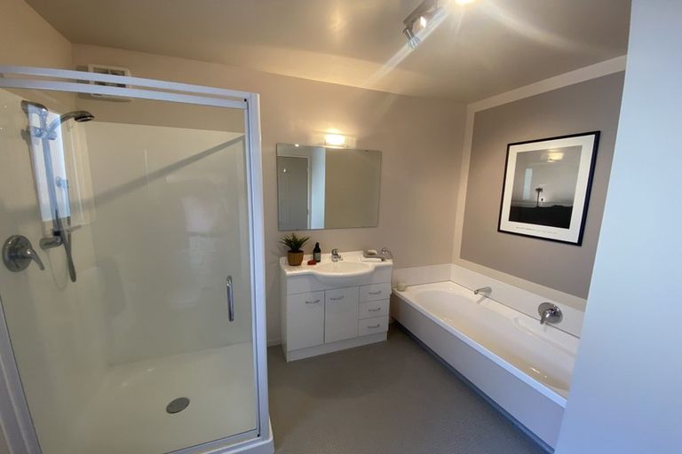 Photo of property in 27 Waverton Terrace, Churton Park, Wellington, 6037