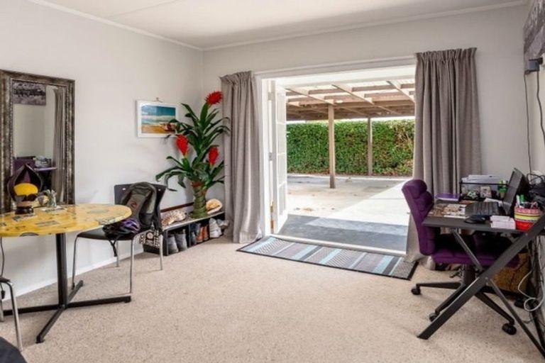 Photo of property in 1 Fourth Street, Lansdowne, Masterton, 5810