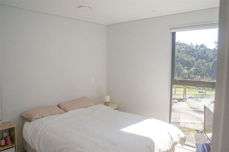 Photo of property in 308/3 Kaipiho Lane, Albany, Auckland, 0632