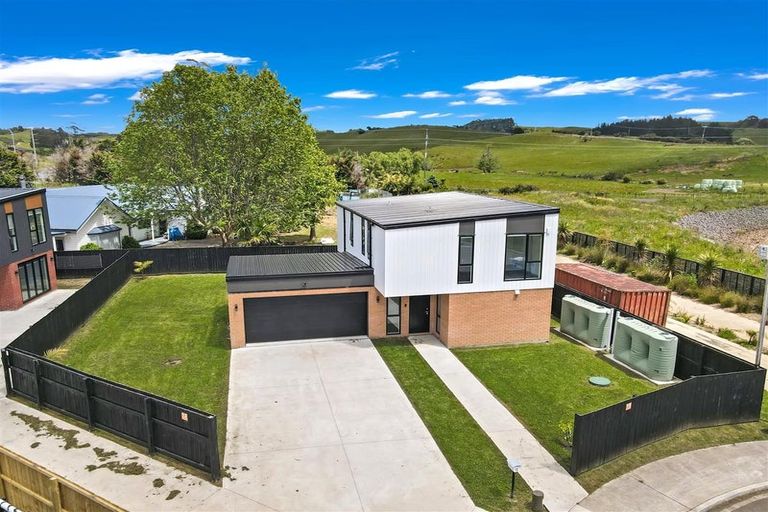 Photo of property in 4 Waikaha Street, Pokeno, 2472