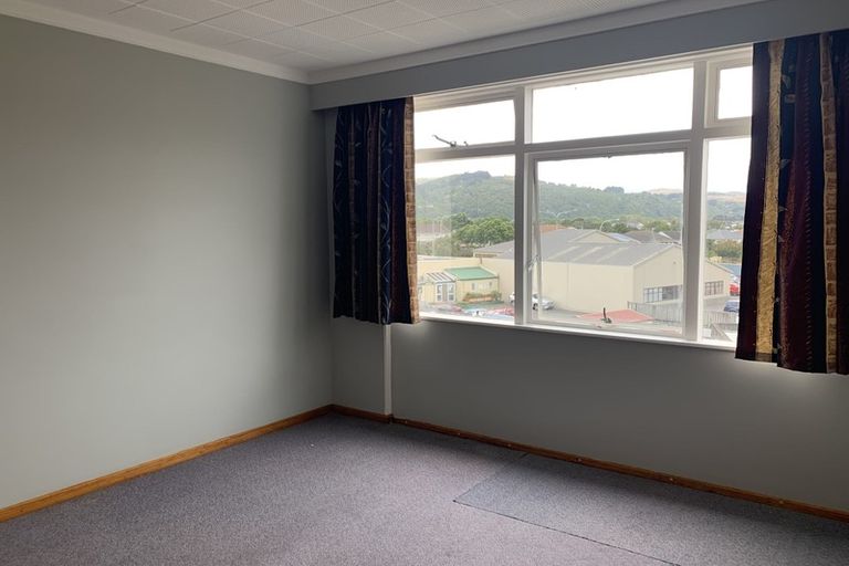 Photo of property in 13-17 Park Avenue, Epuni, Lower Hutt, 5011