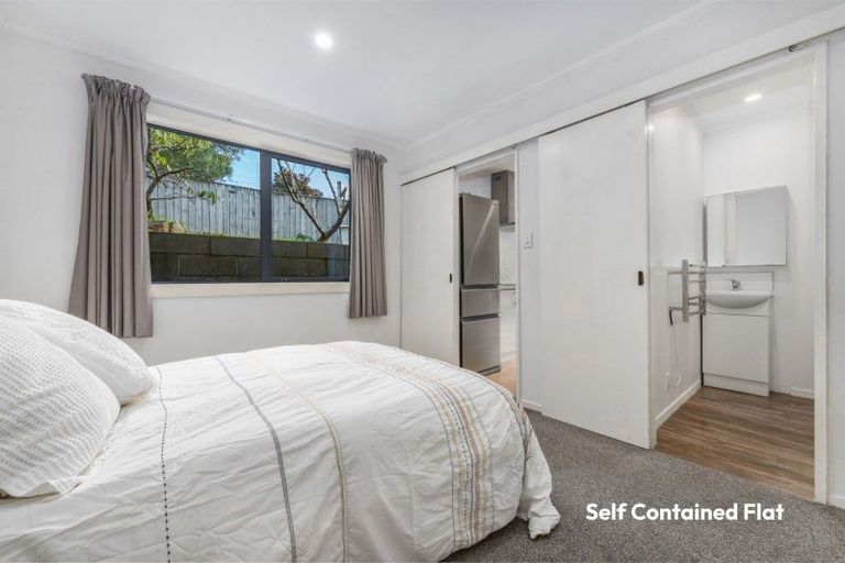 Photo of property in 19 Hillcrest Road, Raumati South, Paraparaumu, 5032