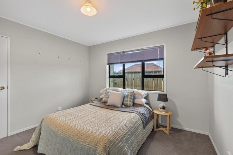 Photo of property in 5/13 Cracroft Street, Waitara, 4320