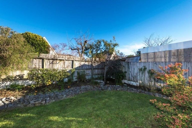 Photo of property in 2/350 Hardy Street, Nelson, 7010