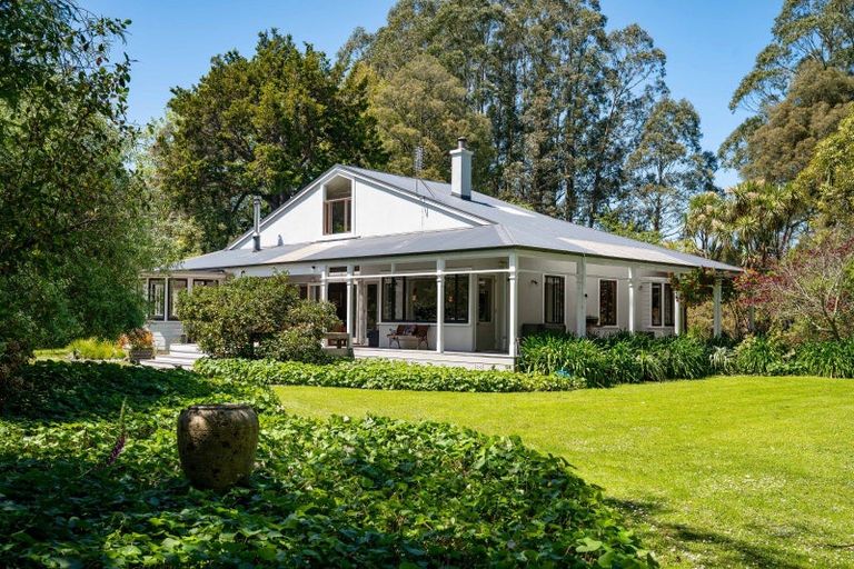 Photo of property in 72a Ahikouka Road, Ahikouka, Greytown, 5794