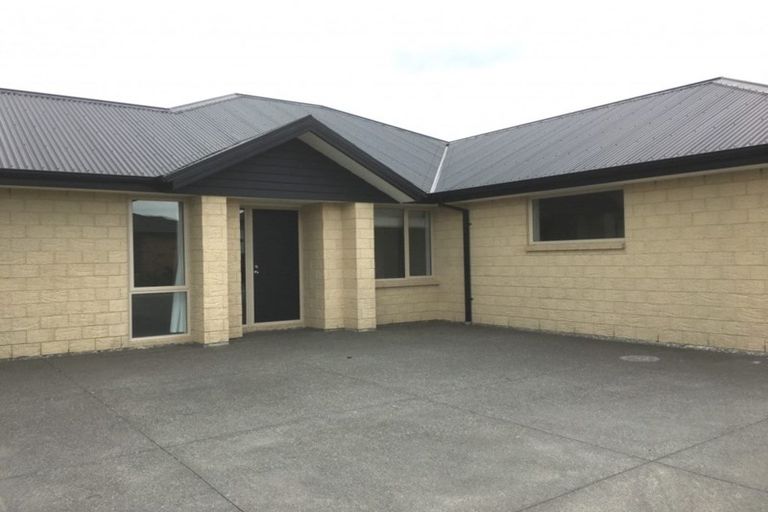 Photo of property in 2 Aroha Street, Pegasus, 7612