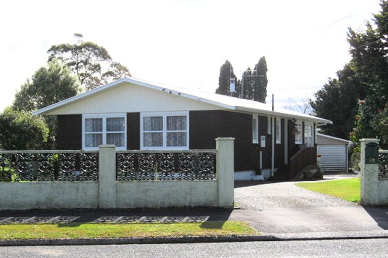 Photo of property in 39 Barrie Crescent, Silverdale, Hamilton, 3216