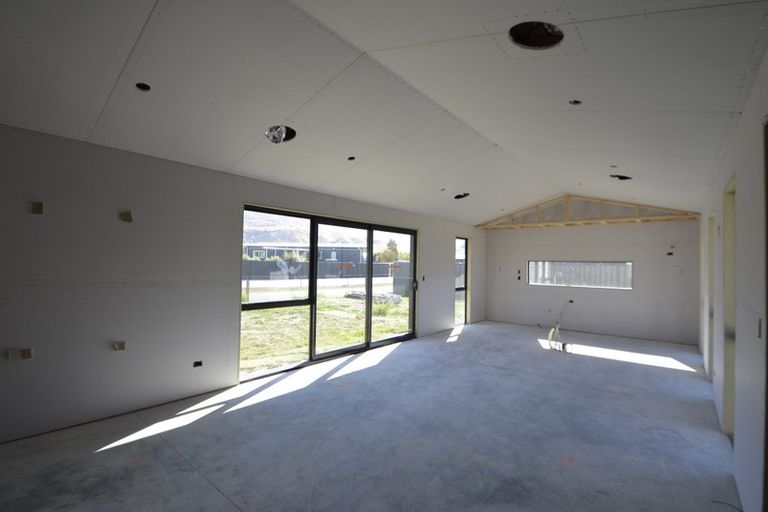 Photo of property in 13 Phoenix Place, Cromwell, 9310