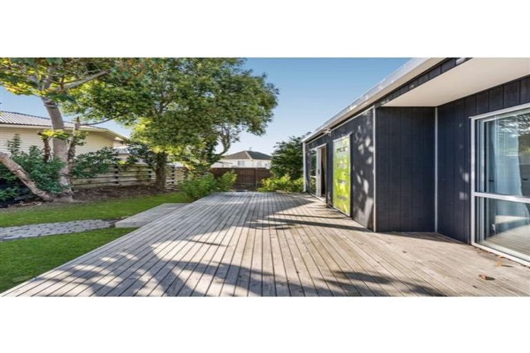 Photo of property in 2/12 Percival Street, Manurewa, Auckland, 2102