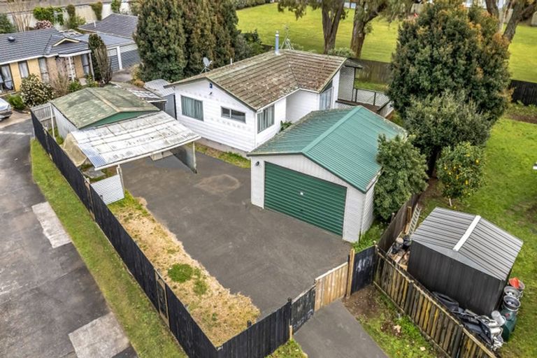 Photo of property in 15 Kindergarten Drive, Conifer Grove, Takanini, 2112