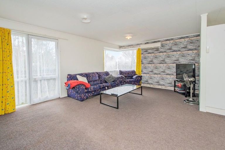 Photo of property in 3 Taiaroa Place, Southbridge, 7602