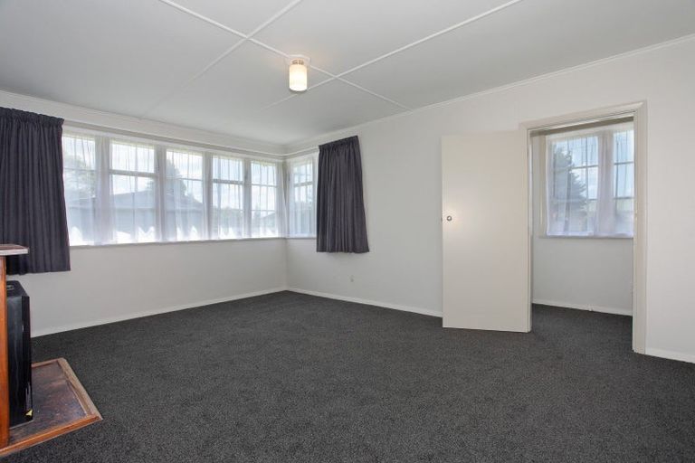 Photo of property in 18 Collins Crescent, Feilding, 4702