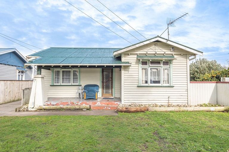 Photo of property in 28 Hakeke Street, Whanganui East, Whanganui, 4500