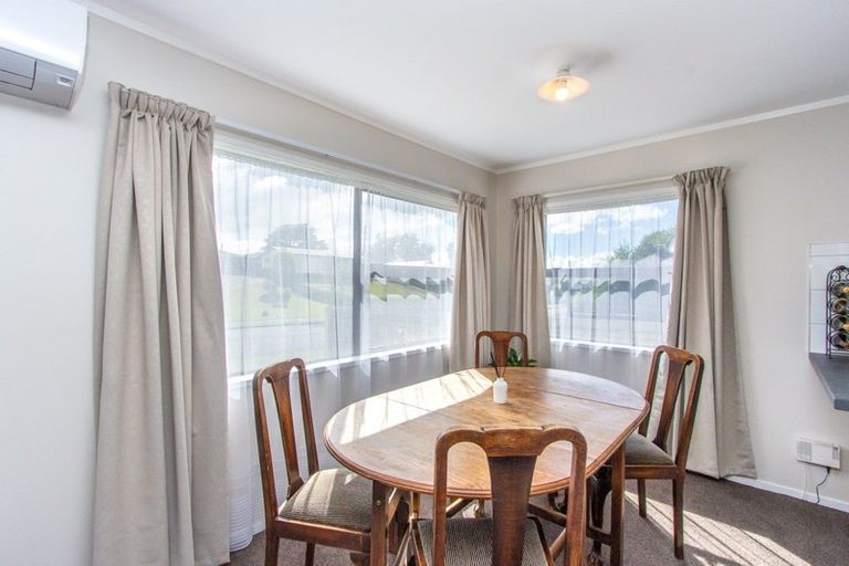 Photo of property in 102 Homedale Street, Pukehangi, Rotorua, 3015