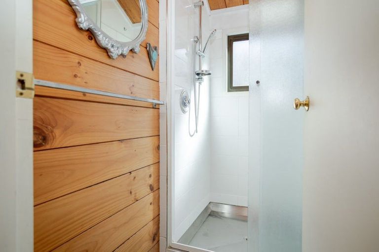 Photo of property in 1 Carlson Street, Dannevirke, 4930