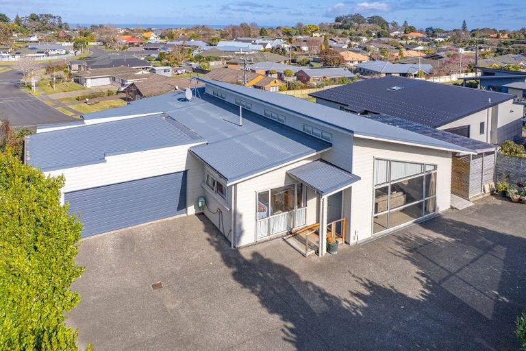 Photo of property in 10 Lithgow Drive, Otamatea, Whanganui, 4500