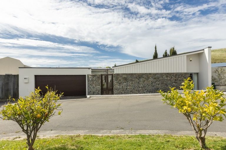 Photo of property in 106 Black Barn Road, Havelock North, 4294