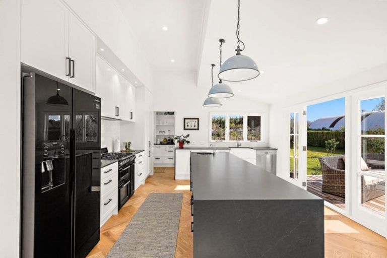 Photo of property in 246 Point Wells Road, Point Wells, Warkworth, 0986