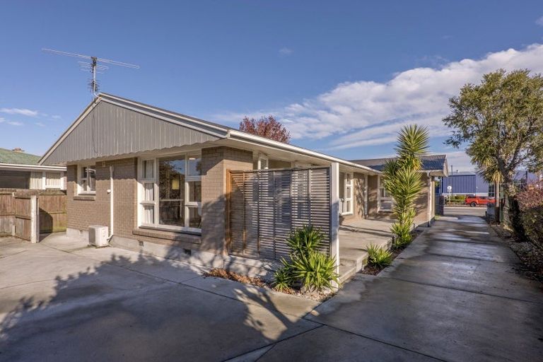 Photo of property in 318 Cranford Street, St Albans, Christchurch, 8052