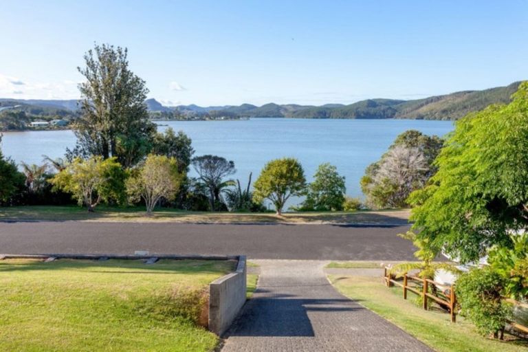 Photo of property in 217 Tukere Drive, Whangamata, 3620