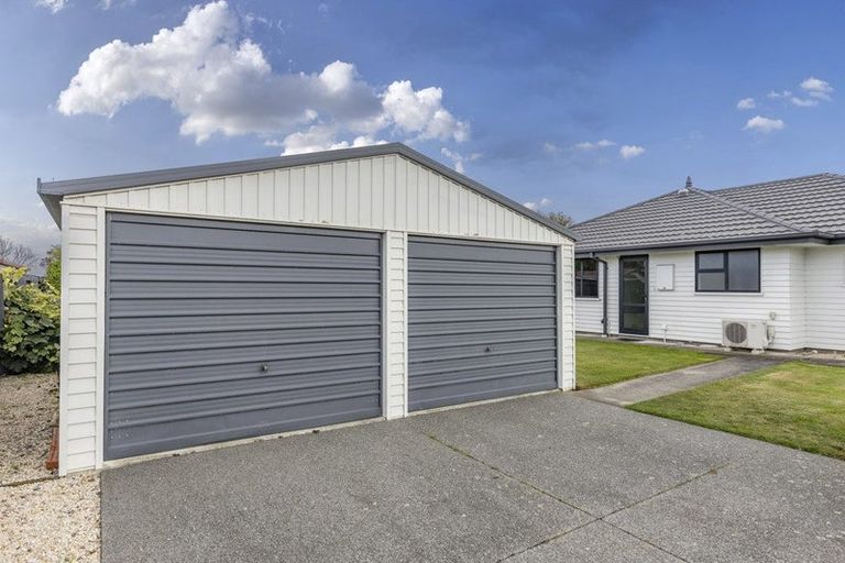 Photo of property in 16 Sandy Avenue, New Brighton, Christchurch, 8083
