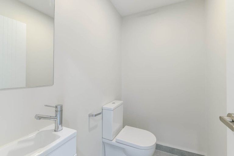 Photo of property in 40 Koroheke Road, Takanini, 2110